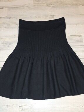 DKNY Black Ribbed Knit A-Line Midi Skirt Women's M Stretch Pull On Sweater Skirt